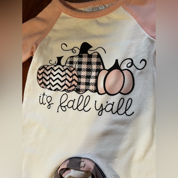 Baby girl ruffled romper, one piece, size 0-3 mo, black/pink ruffled plaid - Picture 3 of 6